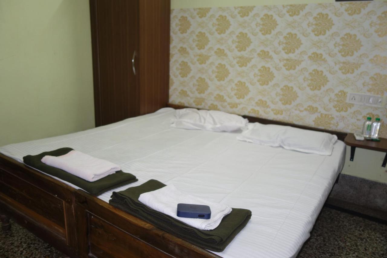 Hotel Hcb Brahmapur Extérieur photo