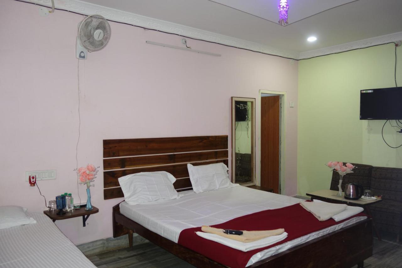 Hotel Hcb Brahmapur Extérieur photo