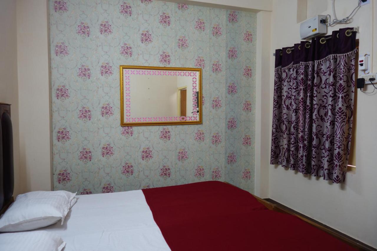 Hotel Hcb Brahmapur Extérieur photo