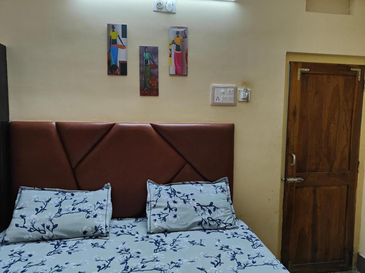 Hotel Hcb Brahmapur Extérieur photo