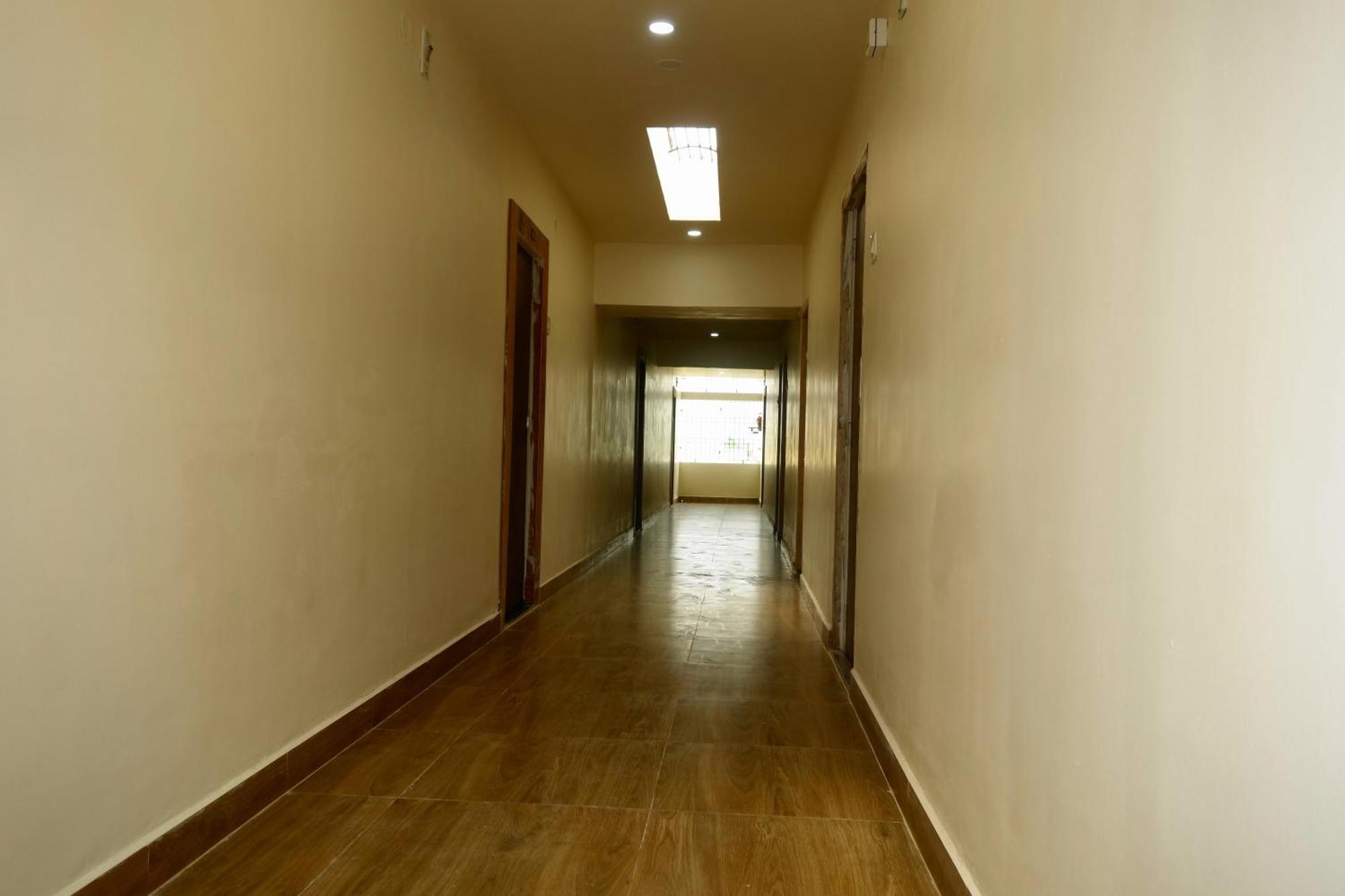 Hotel Hcb Brahmapur Extérieur photo