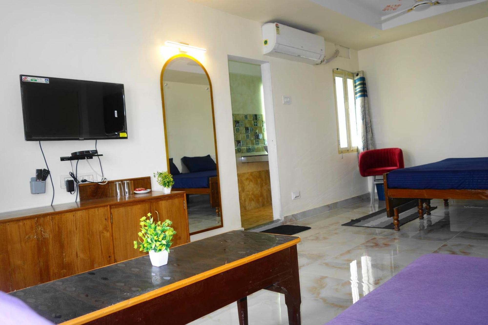 Hotel Hcb Brahmapur Extérieur photo