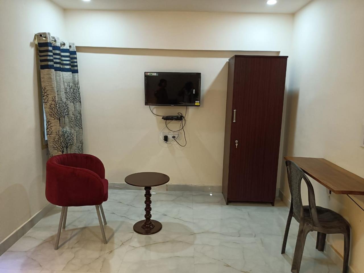 Hotel Hcb Brahmapur Extérieur photo